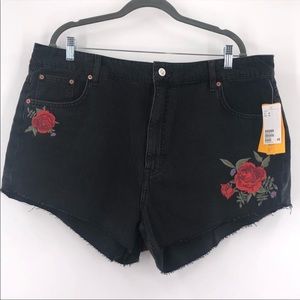 H&M High Waist Rose Embroidered Black Denim Shorts NWT